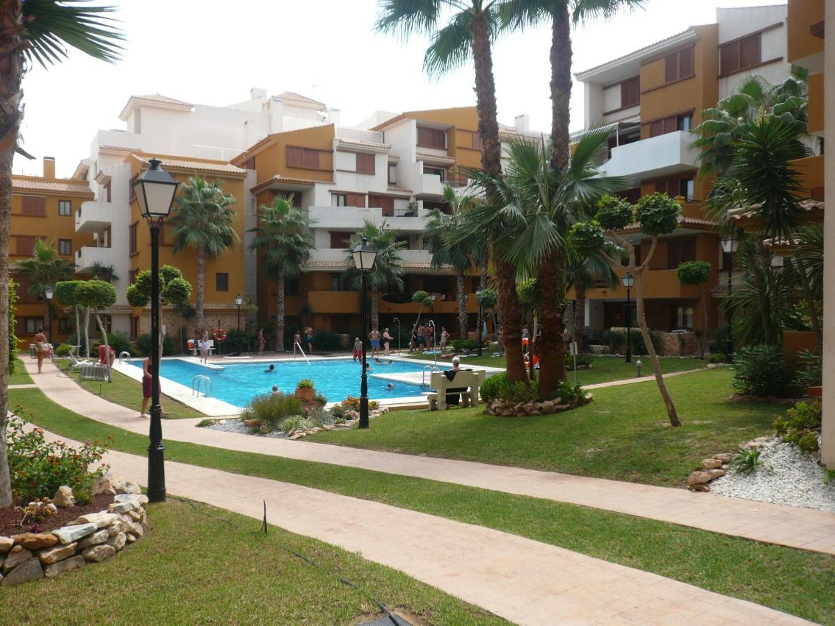 La Recoleta Punta Prima Daire Torrevieja Dış mekan fotoğraf
